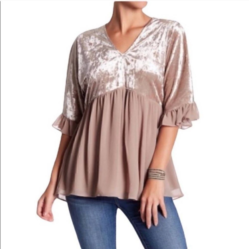 DR2 Velvet Blouse